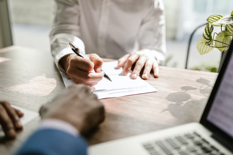 Hỗ Trợ Visa Đầu Tư và Định Cư